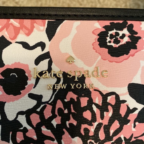 Kate Spade Pocketbook - NEW - Picture 3 of 3